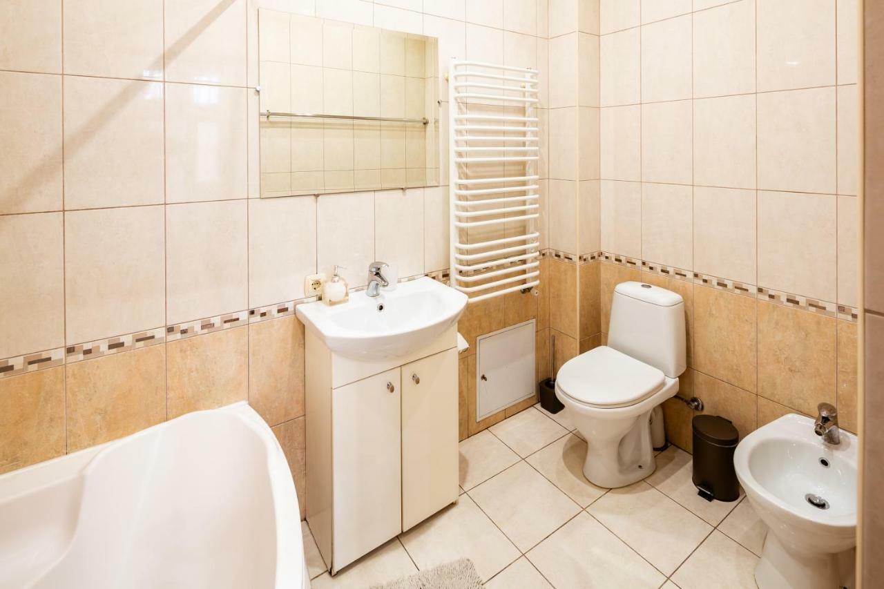 Bv Apartments Exquisite Lwów Zewnętrze zdjęcie
